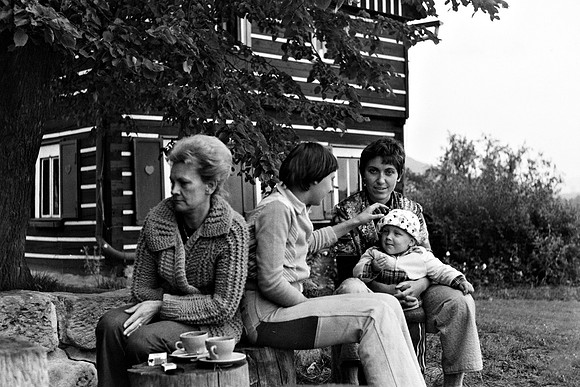 Anna and Zdenka Forgac and unknown friends July 1979