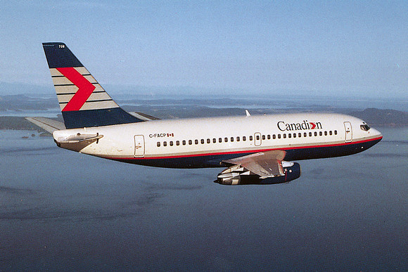 Canadian Airlines 737-200