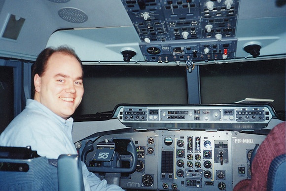Don In Fokker 50 Simulator