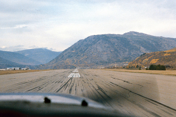 Selkirk College - Takeoff Roll On Runway 33