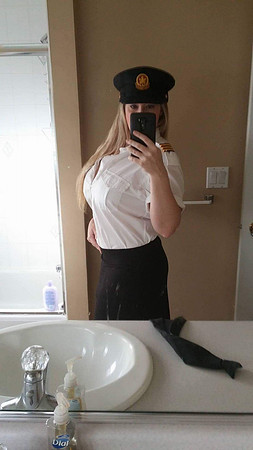 Our Neighbour Ashley Olsen Dressing Up In An Air Canada Uniform