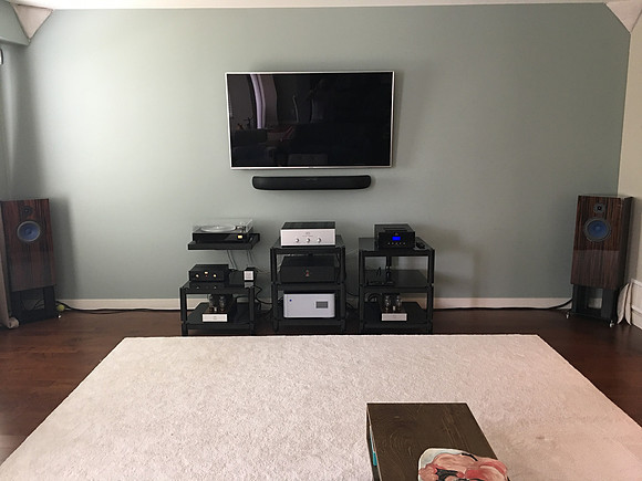 Listening Room - August 2017-4652