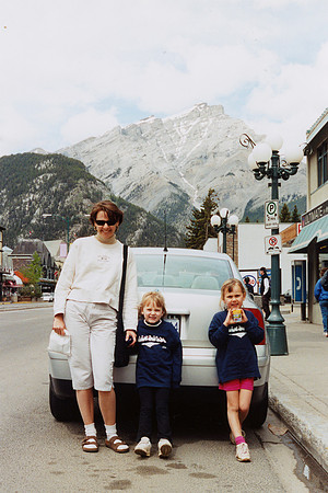 Drumheller - Banff Stop June 2001