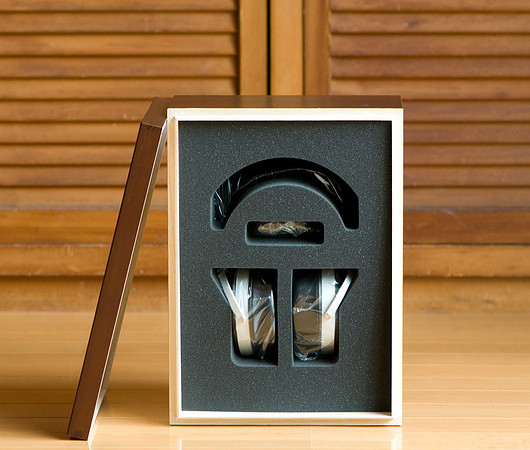 stax009-wooden-box