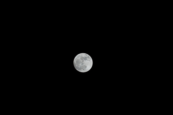 Moon-0377