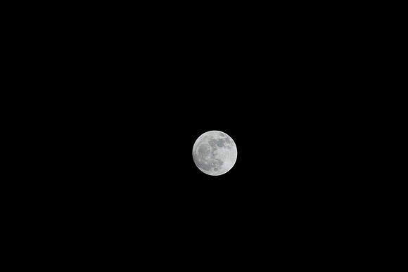 Moon-0372