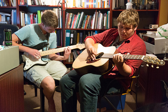 Maggies Rock Band-1384